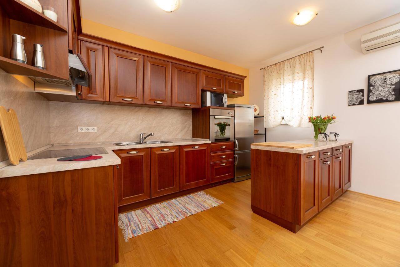 Golden Hope 4+1 Apartment Krk Đảo Krk Ngoại thất bức ảnh