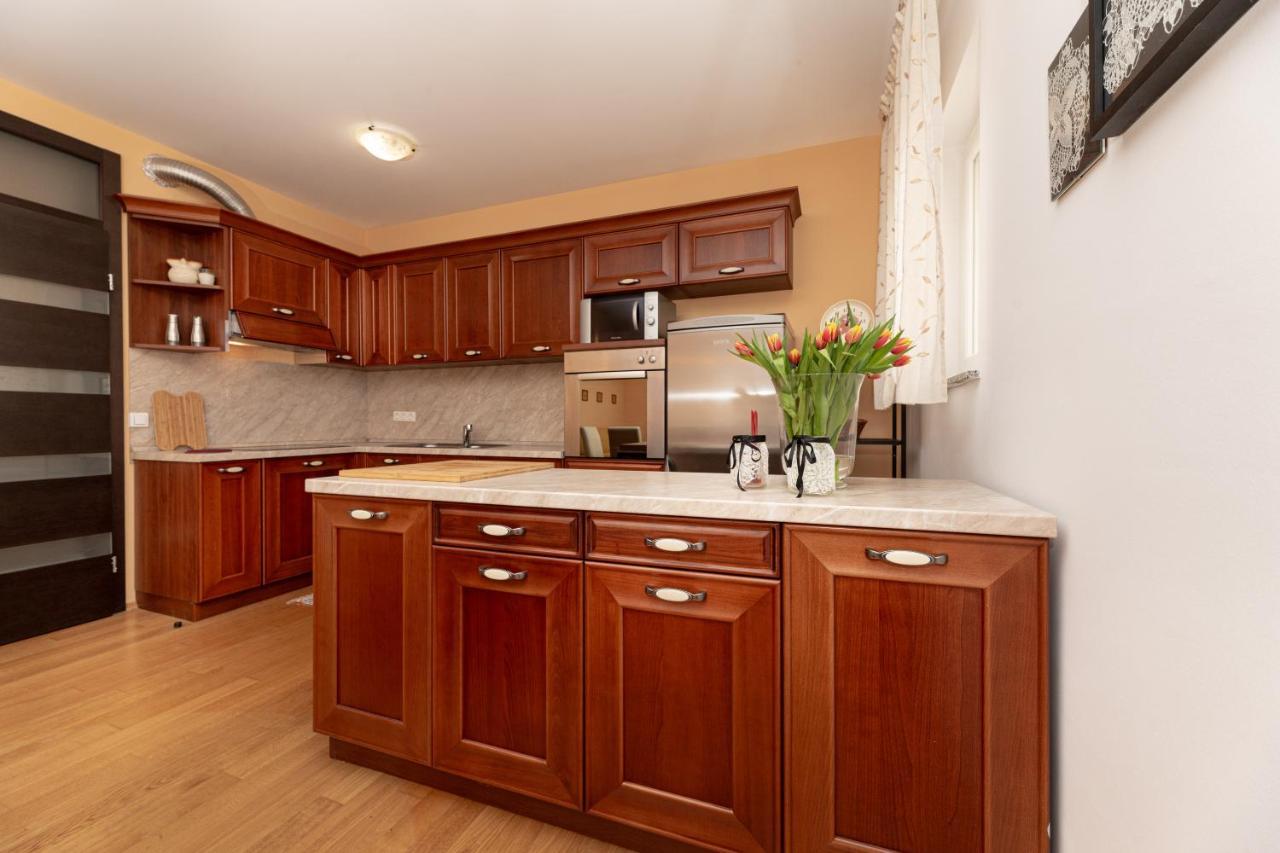 Golden Hope 4+1 Apartment Krk Đảo Krk Ngoại thất bức ảnh